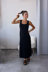 Siyah Önü Büzgülü Keten Elbise