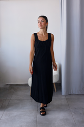 Siyah Önü Büzgülü Keten Elbise