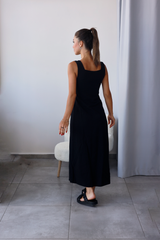 Siyah Önü Büzgülü Keten Elbise