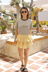 Gri Çiçek Baskılı Bisiklet Yaka Tişört