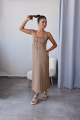 Karamel Önü Büzgülü Keten Elbise