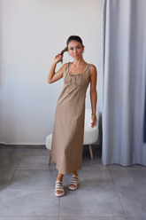 Karamel Önü Büzgülü Keten Elbise