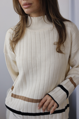 Ekru Çizgi Detaylı Triko İkili Takım