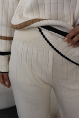 Ekru Çizgi Detaylı Triko İkili Takım