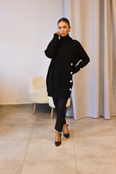 Siyah Boğazlı Yan Düğmeli Triko Tunik