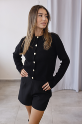 Siyah Düğmeli Triko Hırka