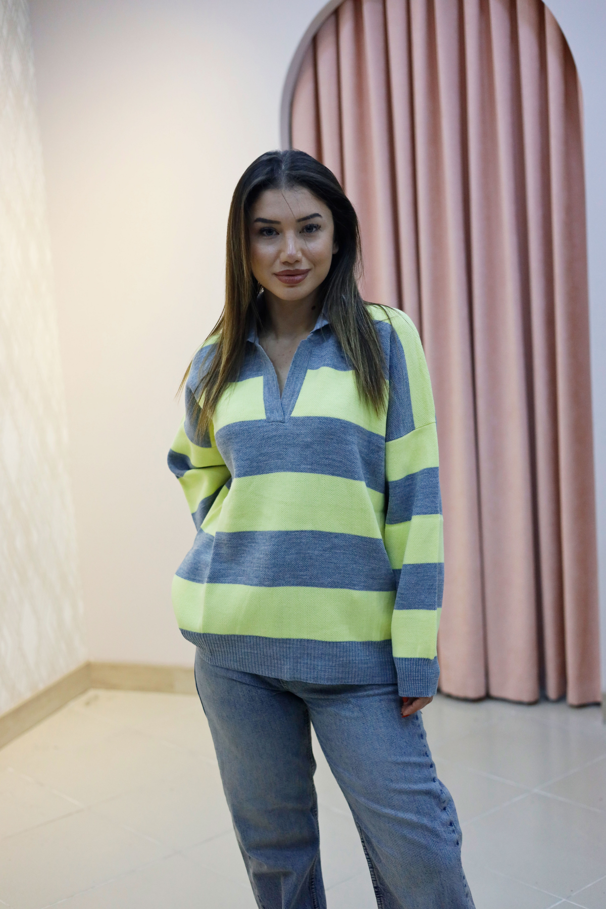 Polo Yaka Sarı Çizgili Oversize Triko Kazak