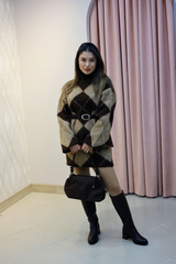 Karamel Kahve Baklava Desenli Triko Kazak Mini Etek Takım